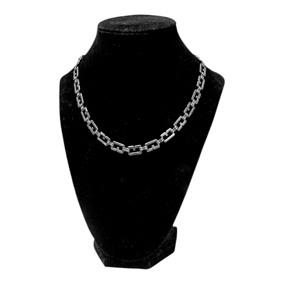 Givenchy Vintage 1980s G Link Chain Silver Tone Necklace Rare Womens Jewelry - Picture 1 of 5